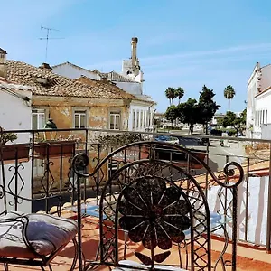  Holiday home Happy Terrace Downtown Tiny House 100% Portuguese