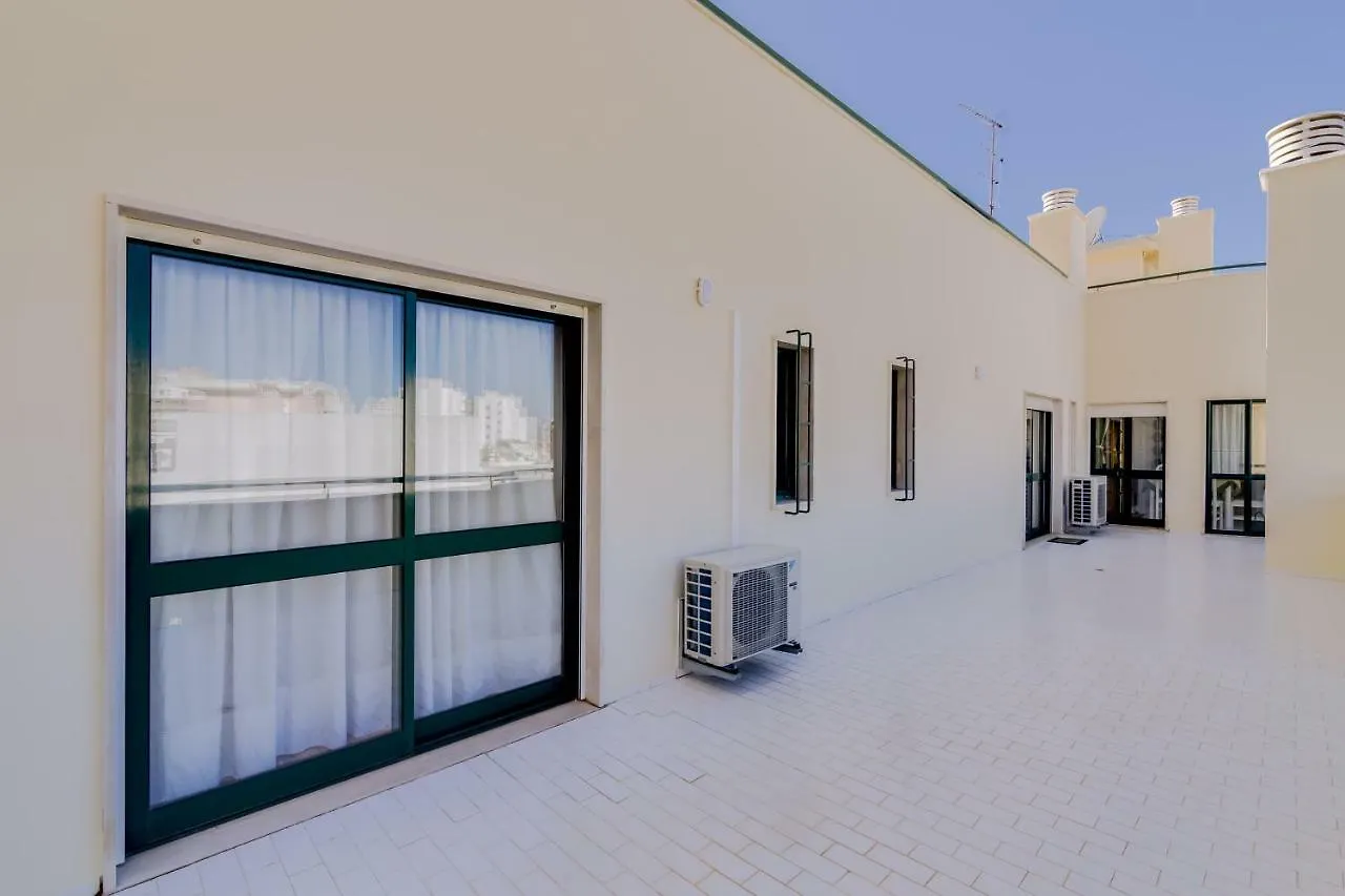 Palma - 4 Bed Near The City Center - Faro Apartment